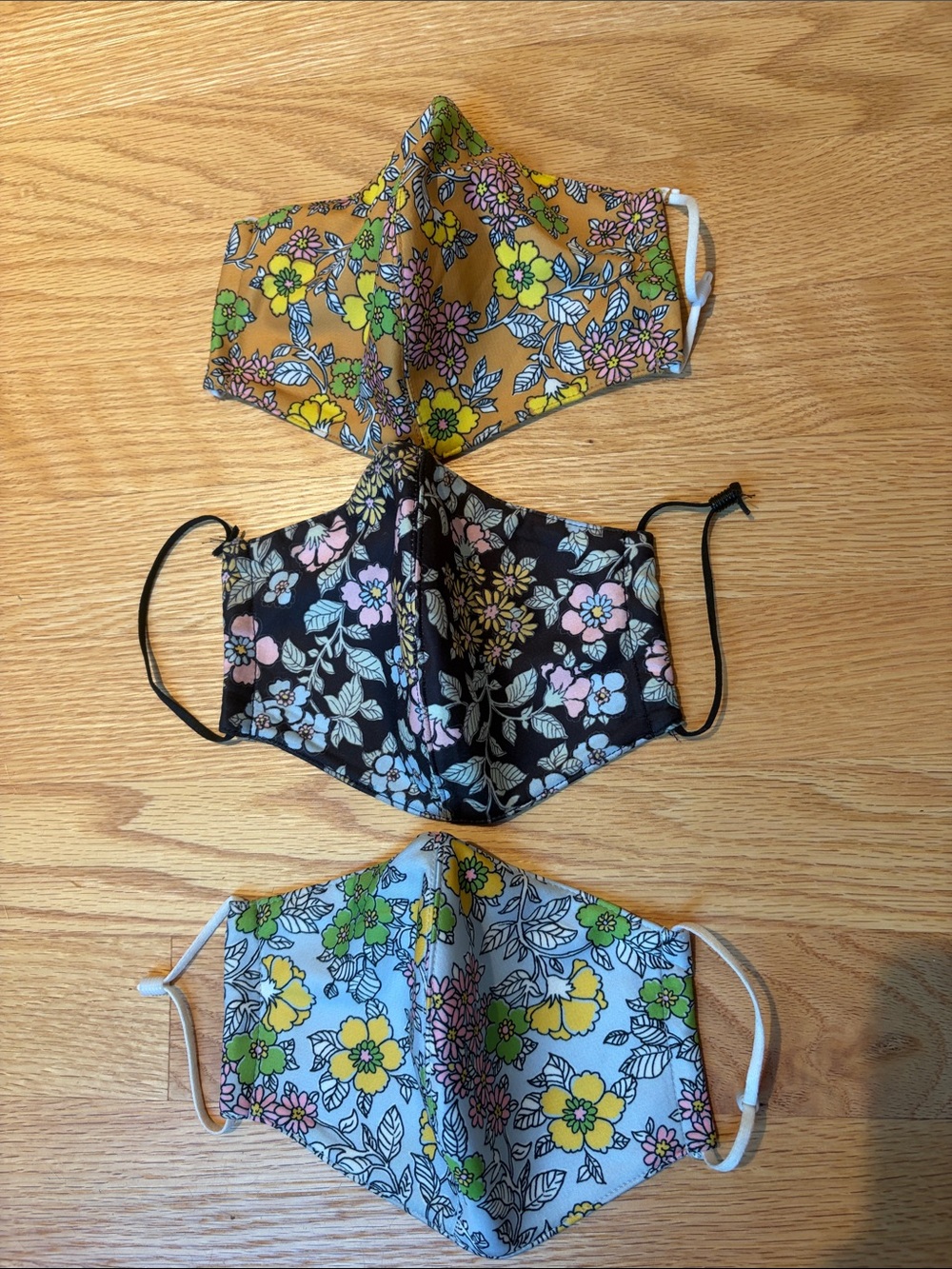 Set of 3 Tory Burch Floral Face Mask - Yellow, Black, Light Blue - like new